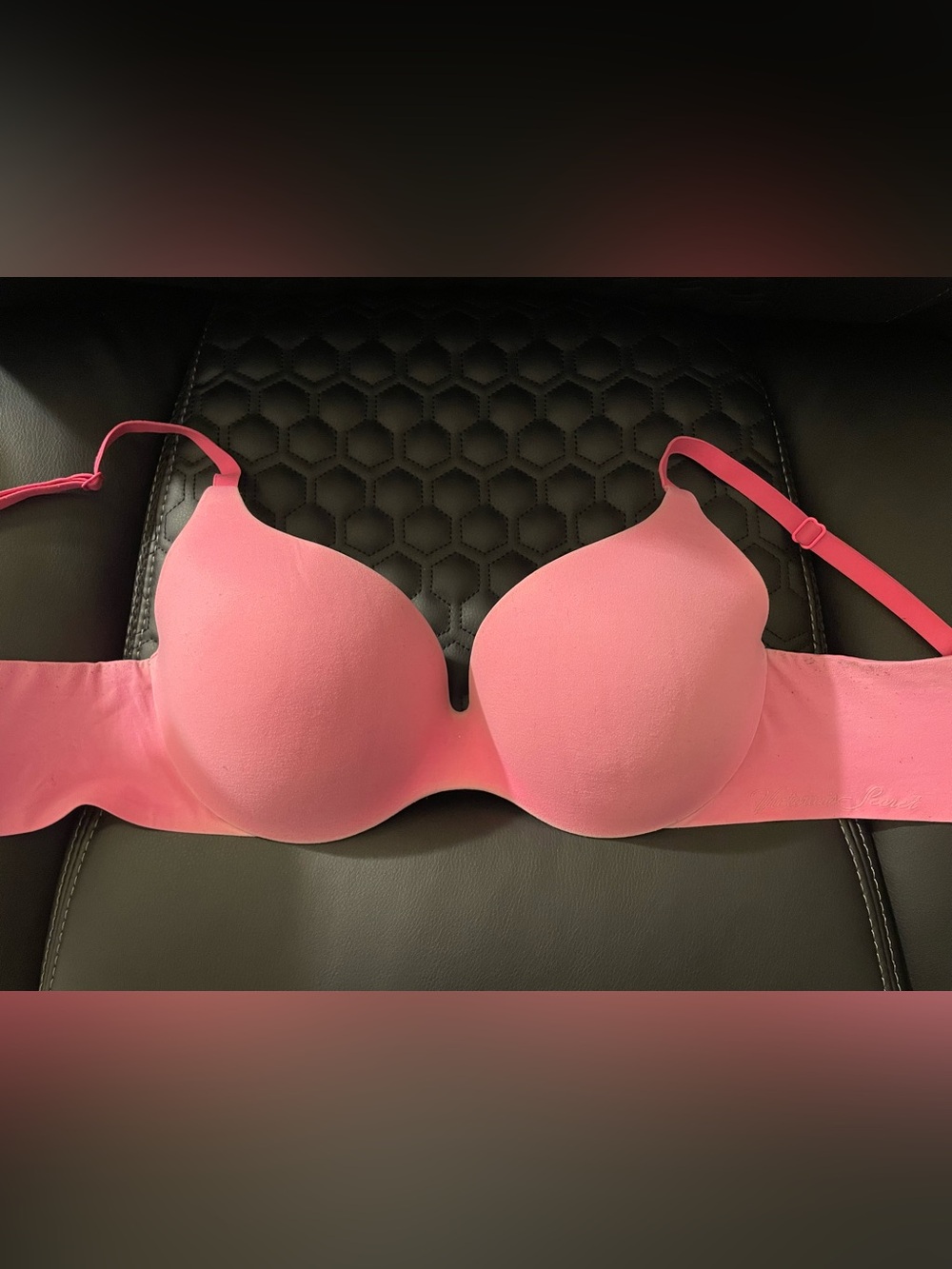 36C - VS Love Cloud Perfect Shape Incredible Push-Up Bra